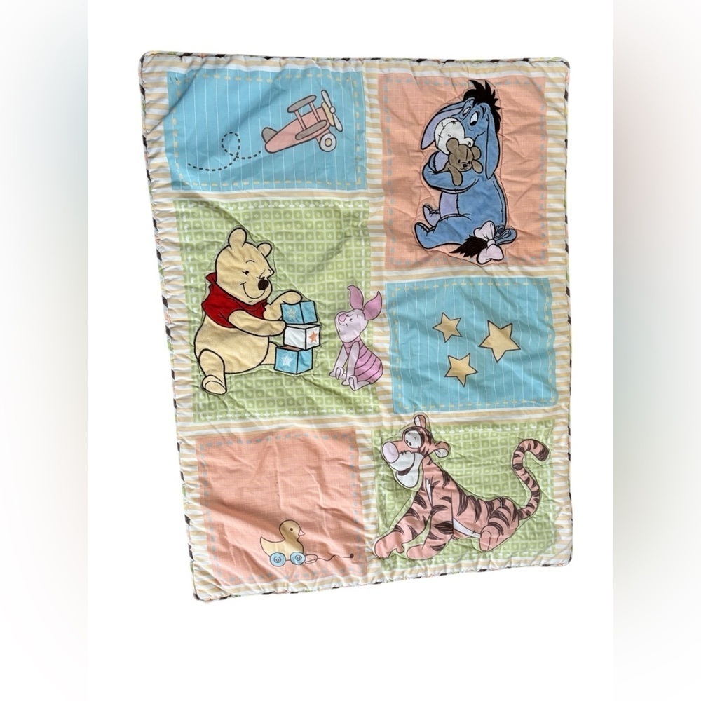 VTG Disney Baby Comforter Winnie The Pooh, Eeyore,Tigger, Piglet 41"X31" Pastel